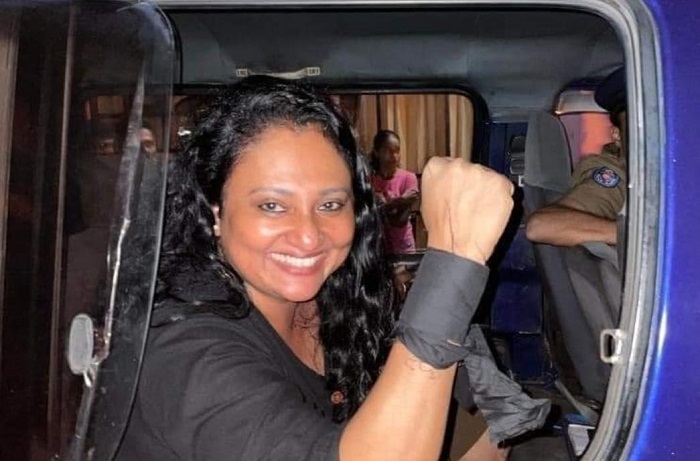 රංගන ශිල්පිනී දමිතා අත්අඩංගුවට